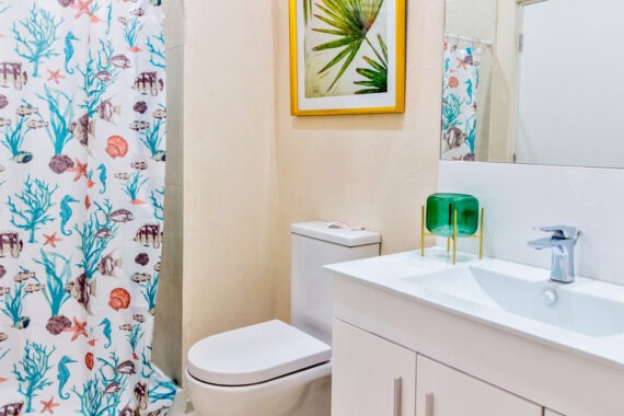Harmony-Hall-Green-Bathroom-2