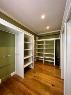 Red Rooster Farm House – Master Bedroom closet -13