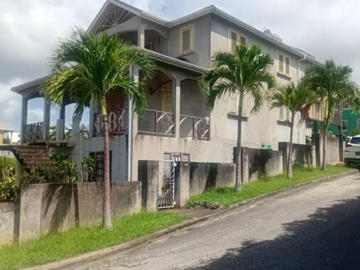 WhatsApp Image 2025-11-05 at 5.05.14 PM